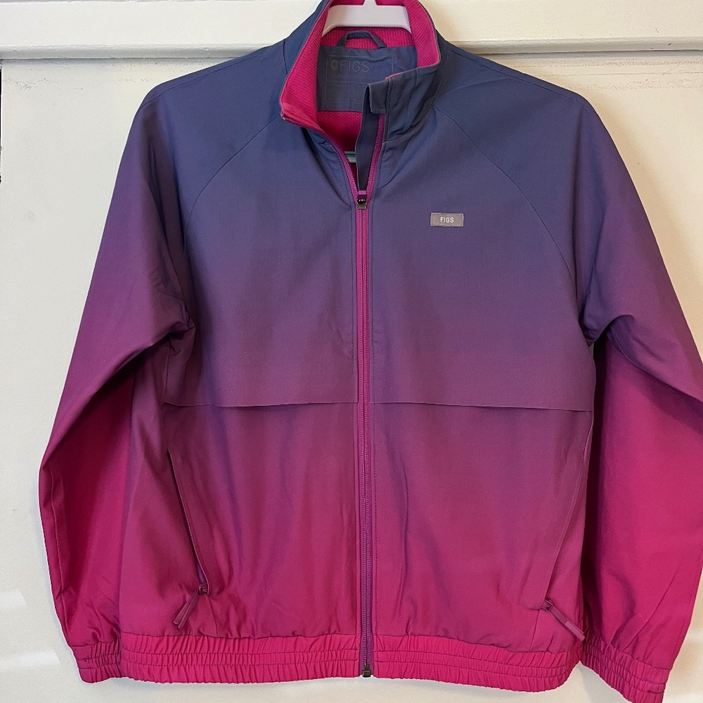 Figs special edition ombré scrub jacket